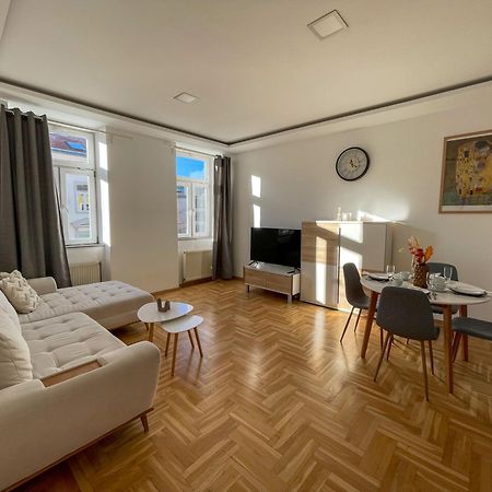 Schoene Eigentumswohnung Im 10 Bezirk Wien Ngoại thất bức ảnh